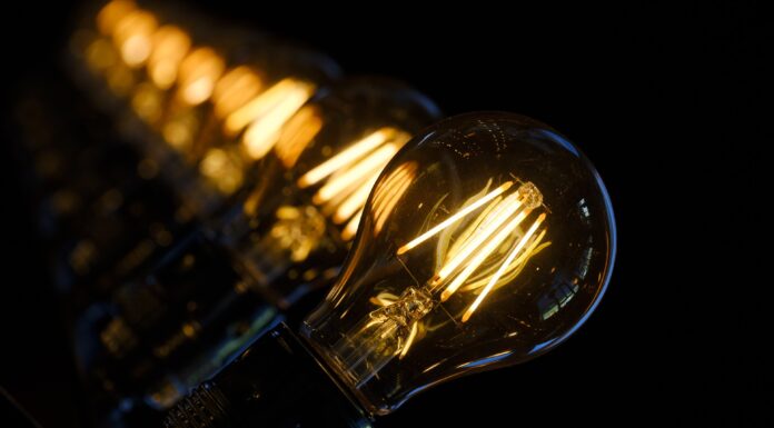 Crollo del consumo di energia nel secondo trimestre: il report Enea