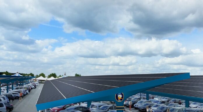 Disneyland Paris diventa sostenibile: pronto un mega impianto solare