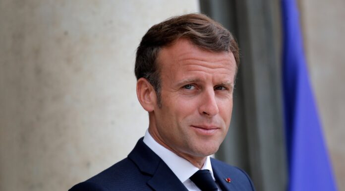 Il nucleare al centro della strategia energetica francese: le parole di Macron