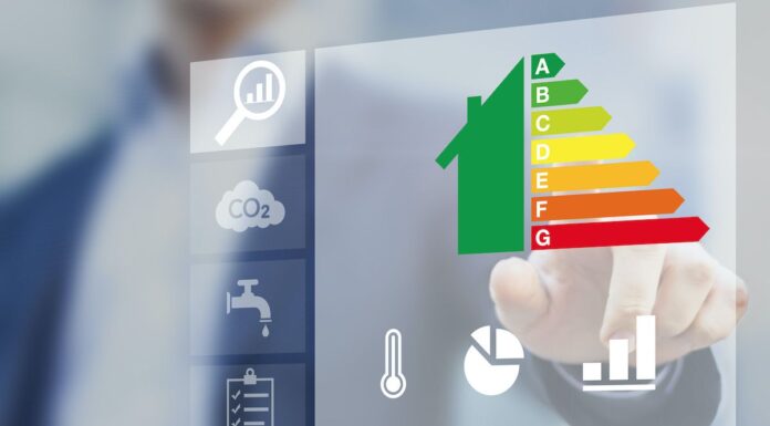 Superbonus, da ottobre cambia tutto per l’invio delle pratiche: tutte le novità in un video tutorial